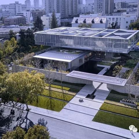 (传奇无限充值内购破解版下载)享受免费无限充值体验的传奇游戏，畅游无尽的冒险世界